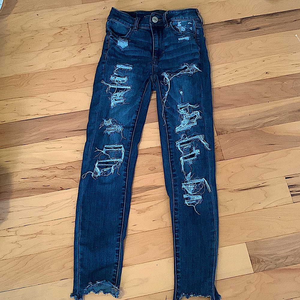 Size 00 American Eagle jeans.